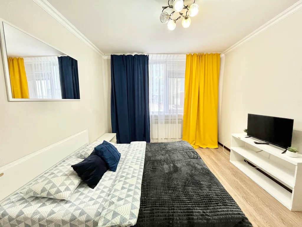 Квартира 2-х комнатная кв. Рядом с аквапарком и областной больницей — аренда посуточно в Оренбург