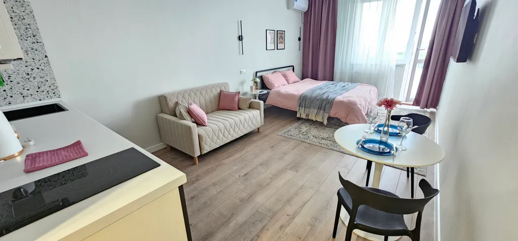 Квартира Современная студия с видом на лес — аренда посуточно в Курск