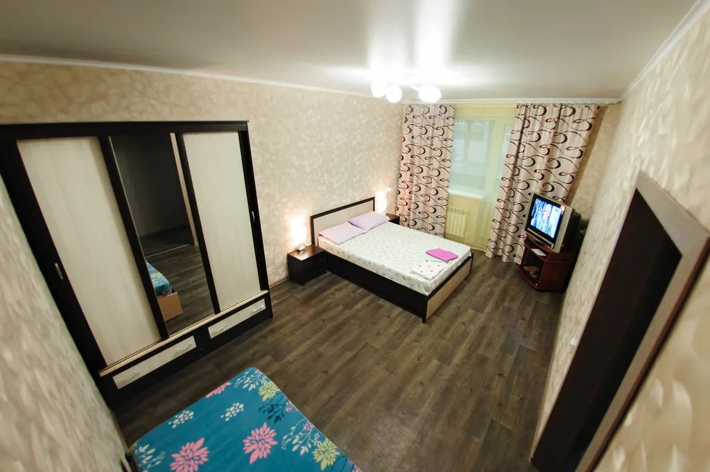 Большая уютная квартира с новым ремонтом — аренда посуточно в Бугуруслан