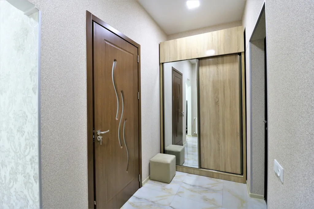 Уютная квартира около метро Исани