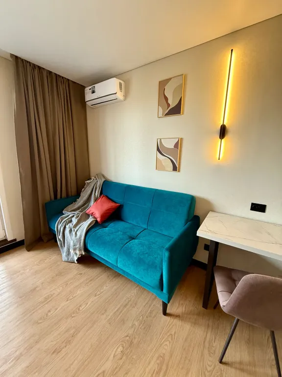 Студия УНИК АПАРТ на Космической рядом со школой МЧС