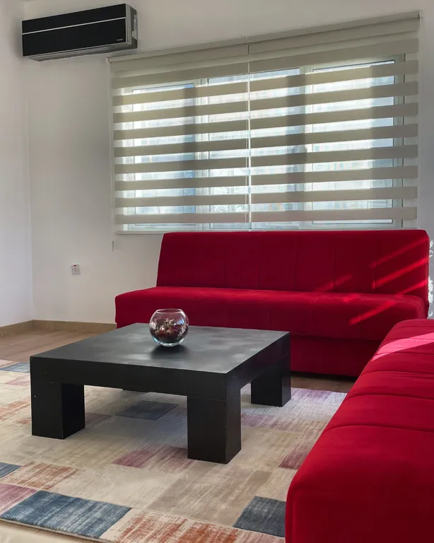 3-комнатная Квартира — аренда посуточно в Кирения