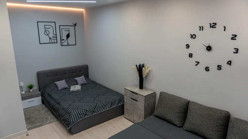 Уютная квартира с видом на город — аренда посуточно в Тобольск