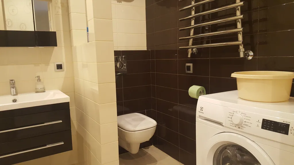 Красивый панорамный вид на закат с 23 этажа