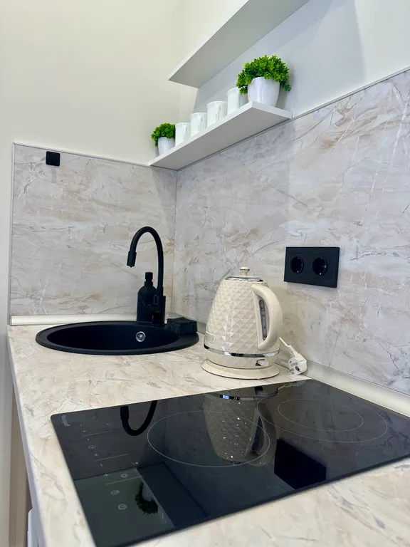 Квартира-студия с видом на горы