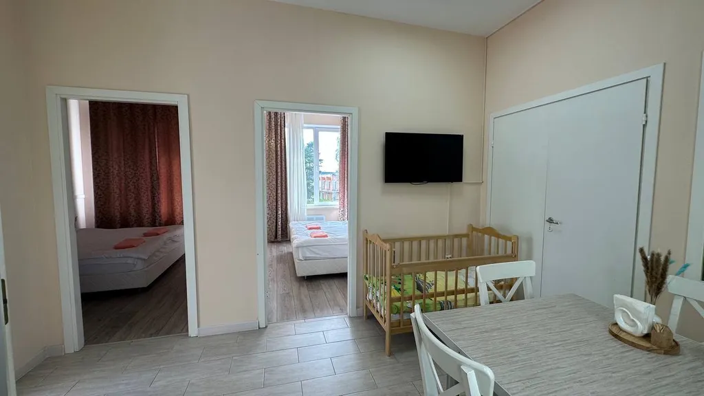 Квартира Семейный апартамент с 2 спальнями и кухней-гостиной — Мичуринское