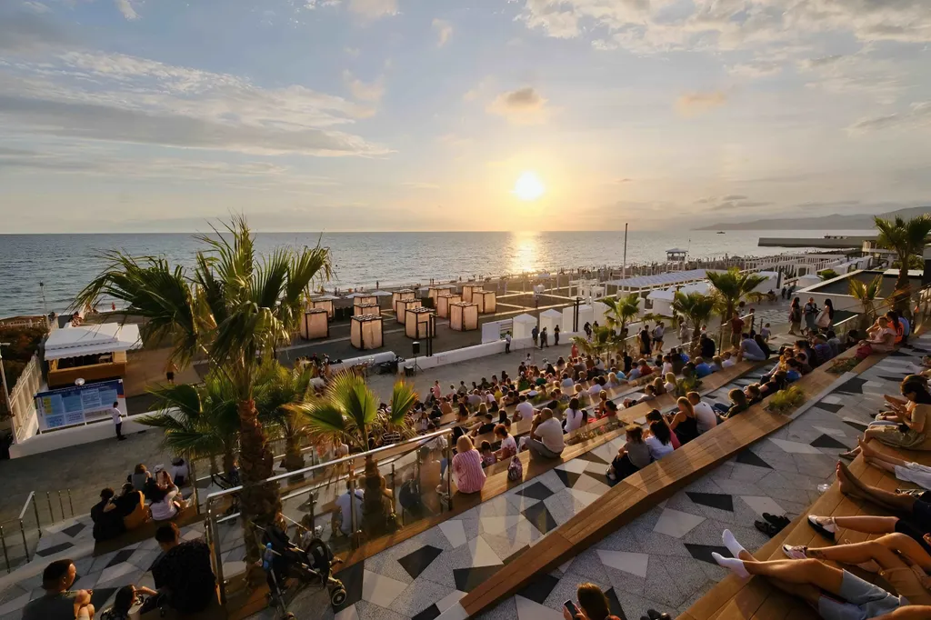 Просторная трех комнатная квартира в Центре Сочи у Моря