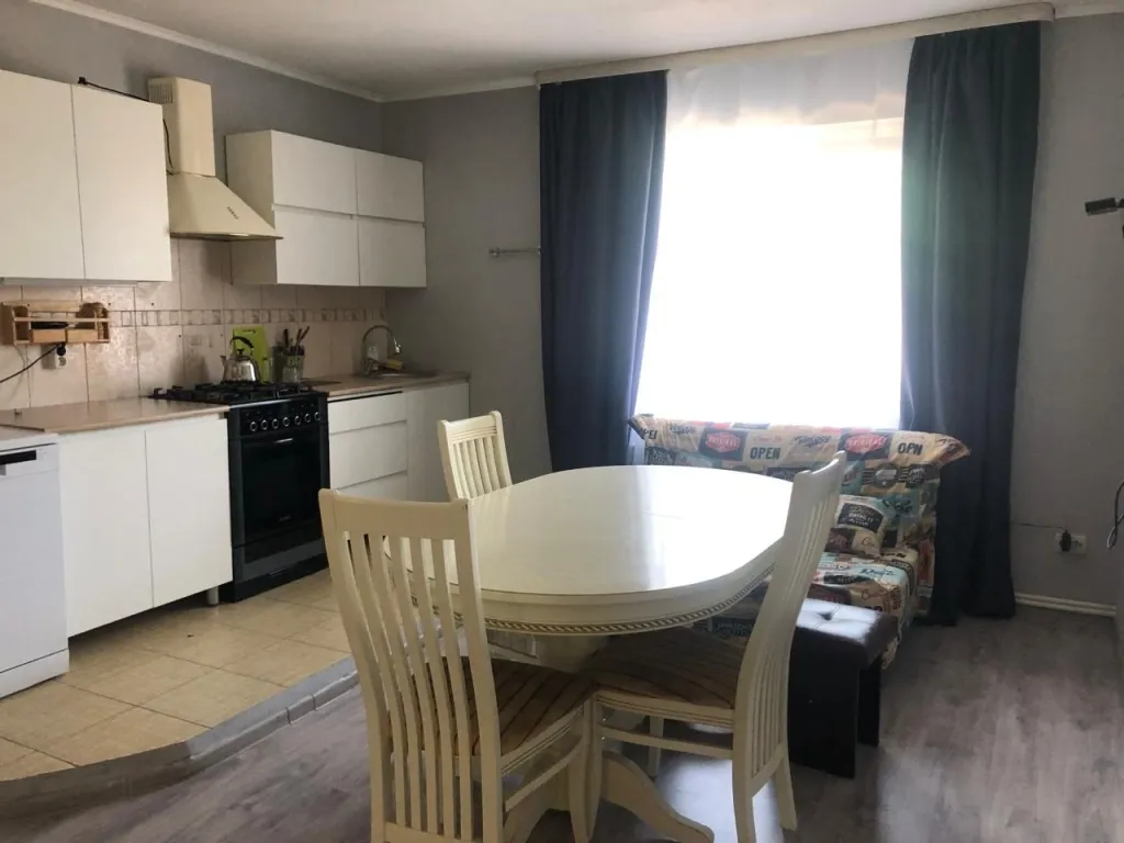 Коттедж Уютный дом 5 минут до моря — Кучугуры