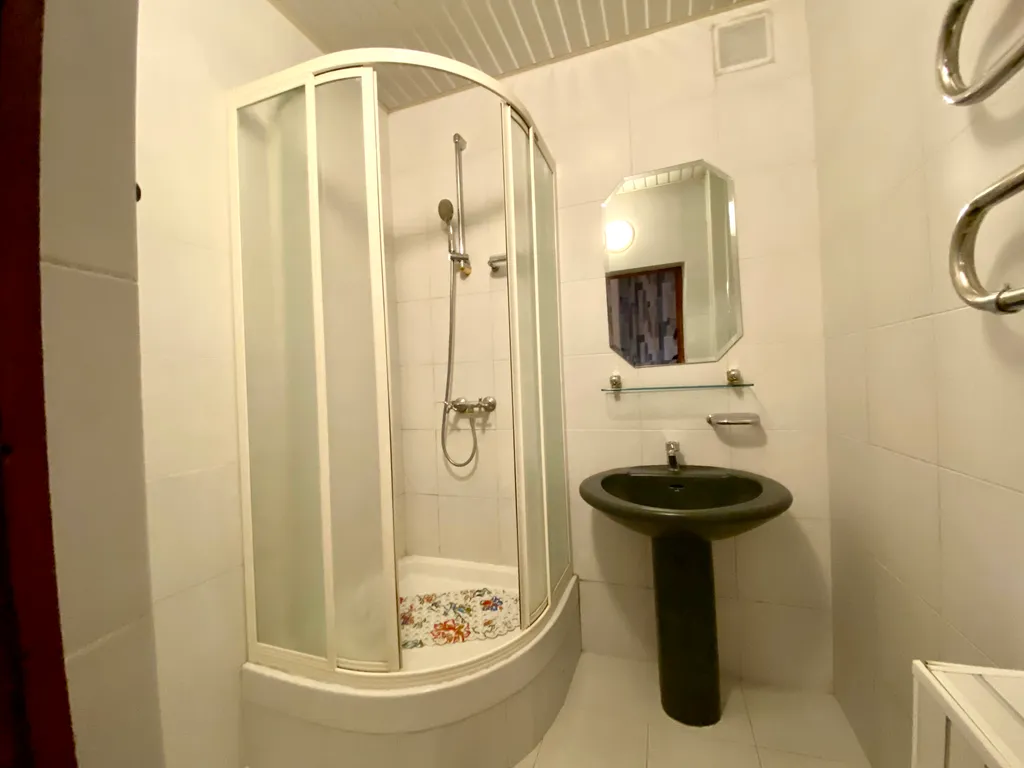 4-комнатная Квартира