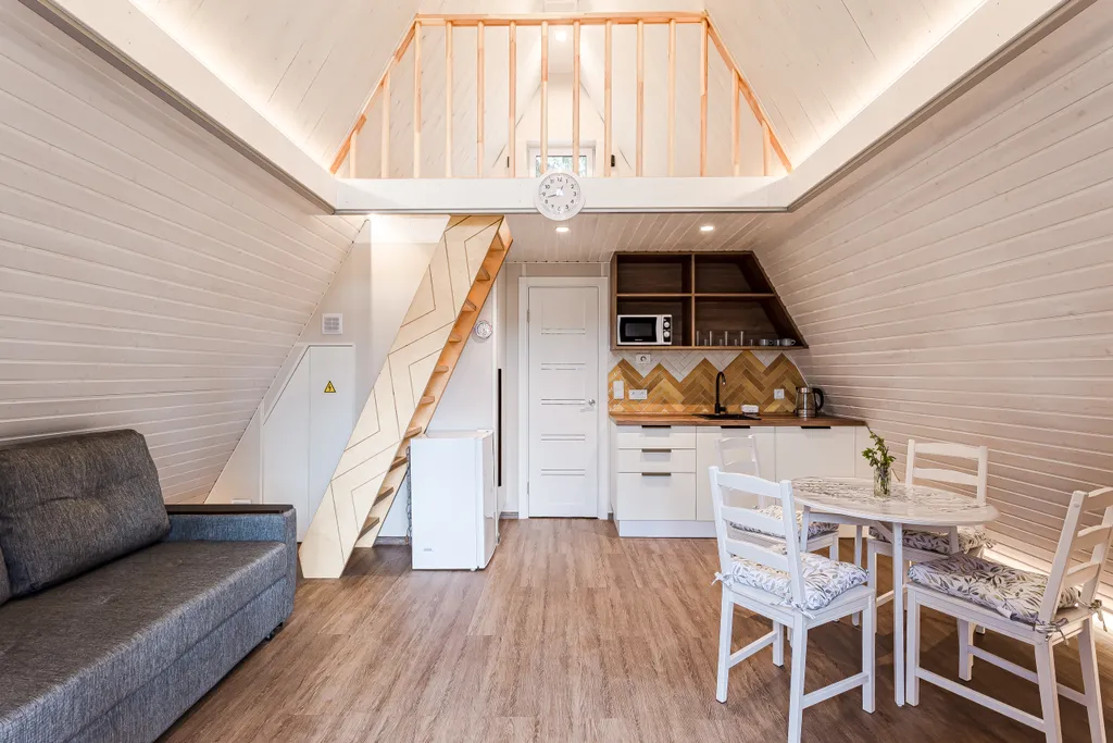 Коттедж А-фрейм шалаш с террасой — Рождествено