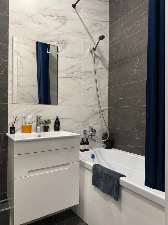 Просторная квартира в спальном районе