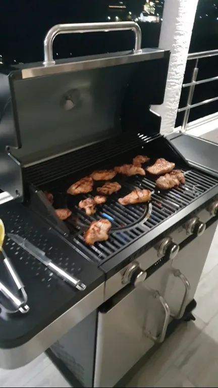 Номер-комфорт с большой террасой с видом на озеро Абрау