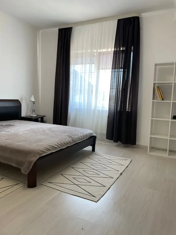 4-комнатный Дом