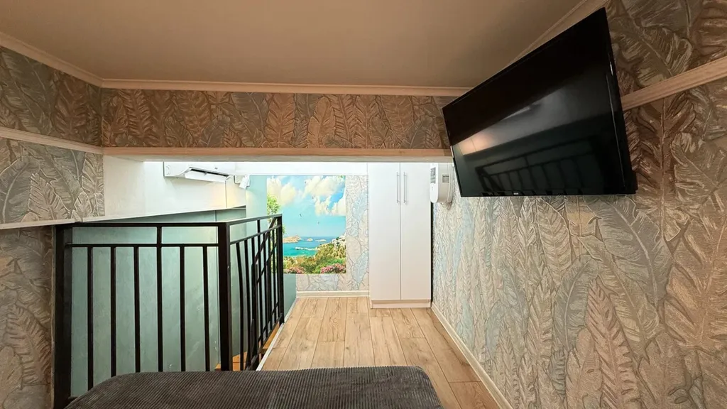 Квартира Квартира Двухуровневая студия у метро Автозаводская — Москва