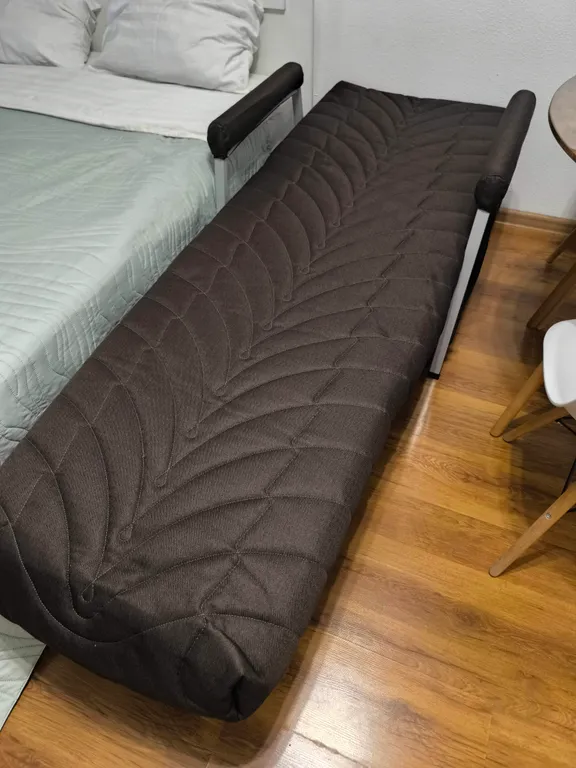 Студия на Венской