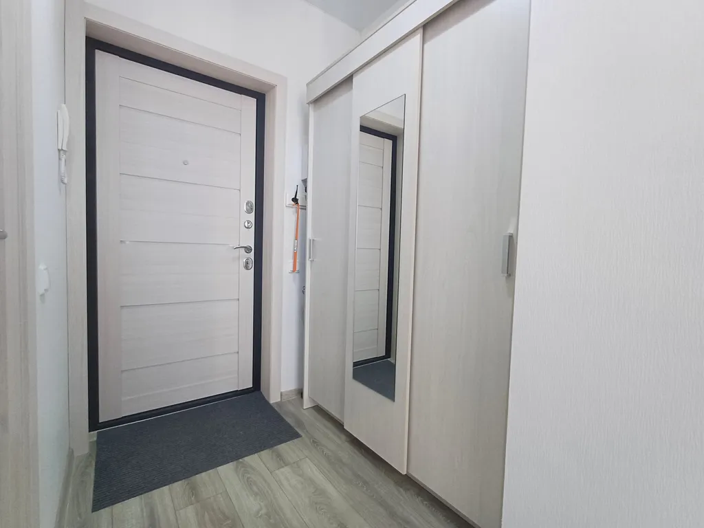 Студия с бассейнами в Сукко