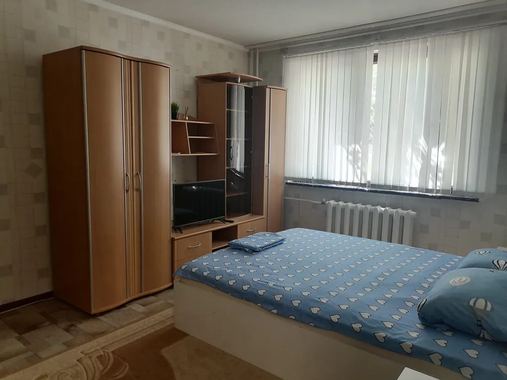 Комфортная квартира при въезде в Военный городок — аренда посуточно в Богучар