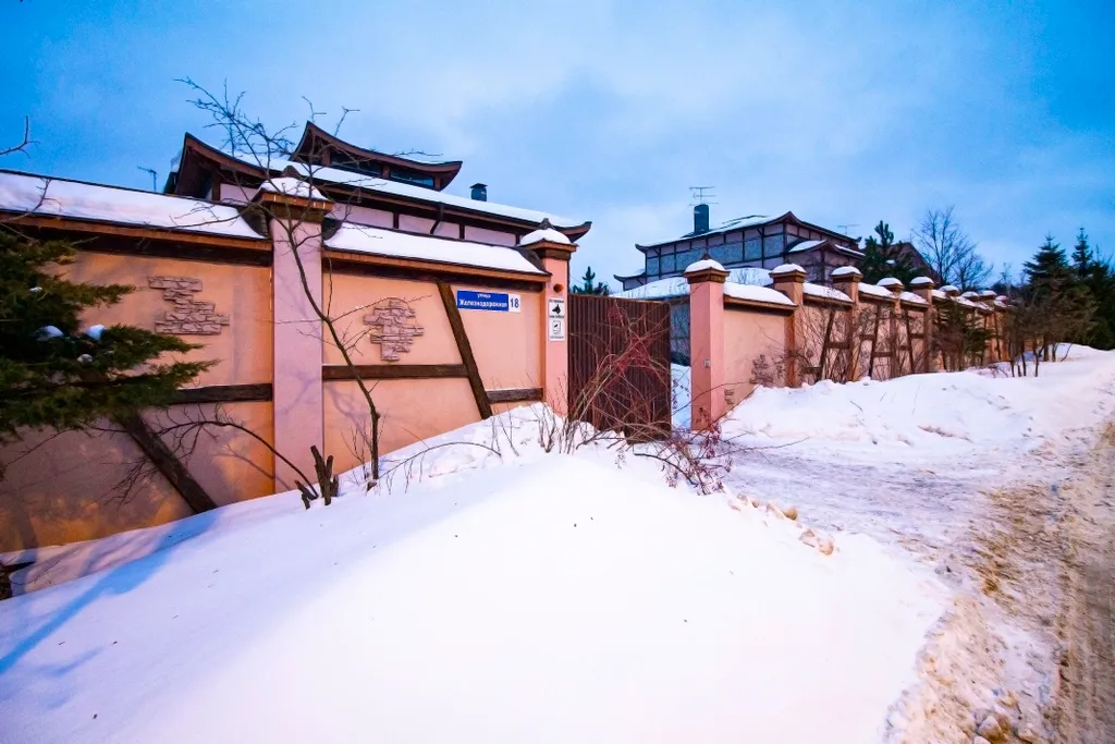 Шикарный дом с сауной, бассейном, караоке