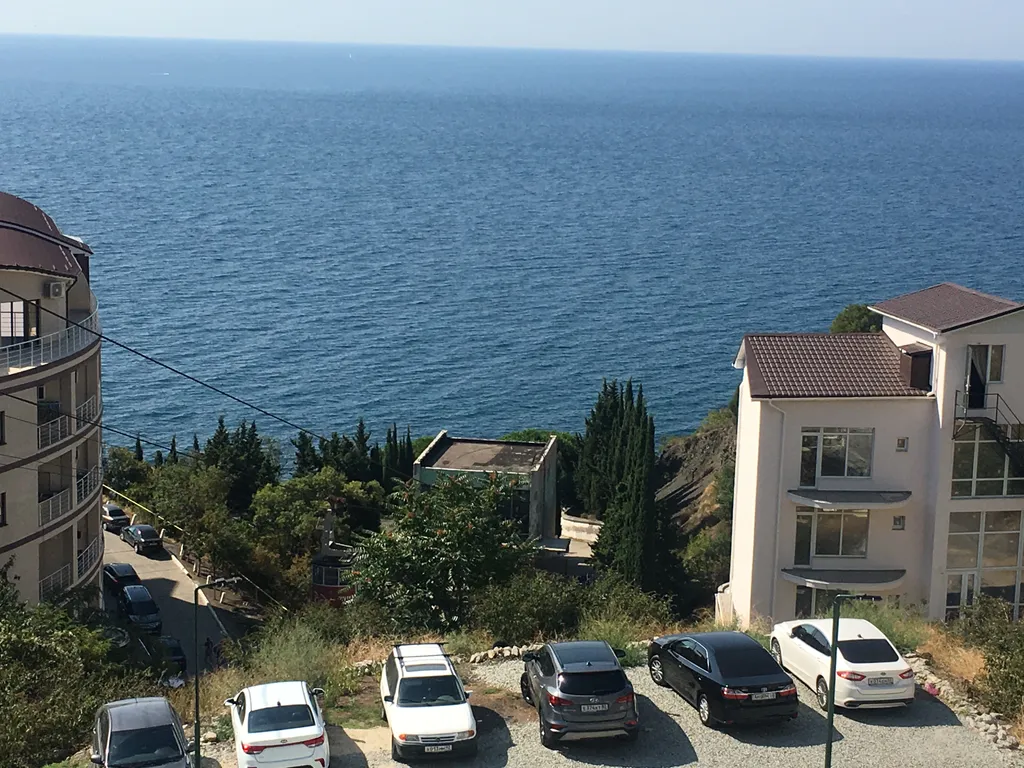 Квартира с прямым видом на море