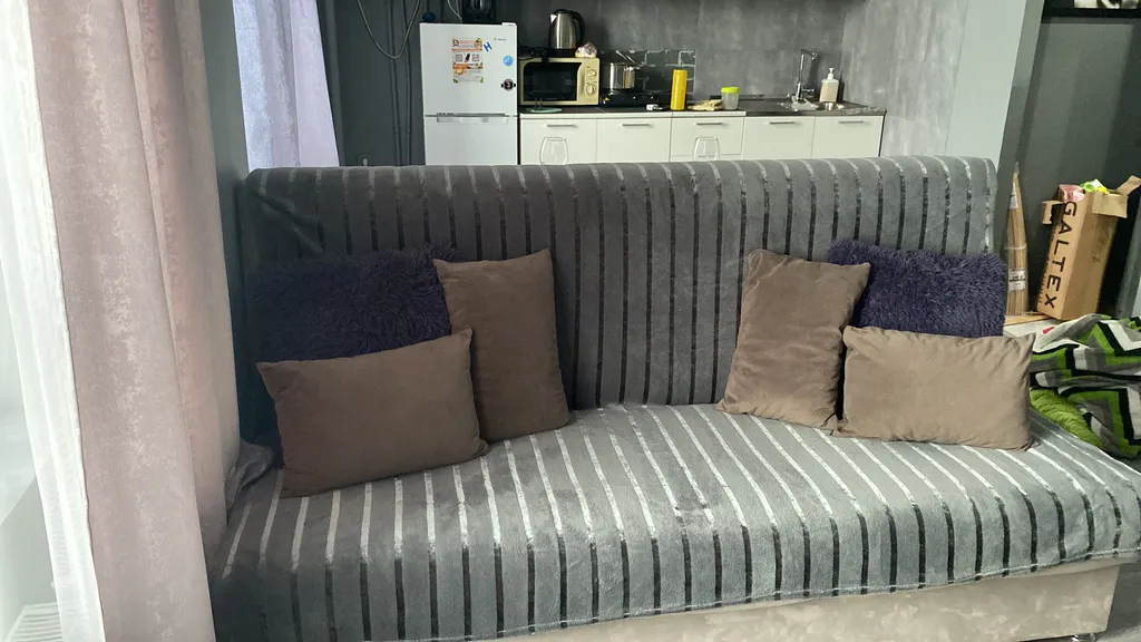 Уютная квартира-студия в центре города с видом на Волгу