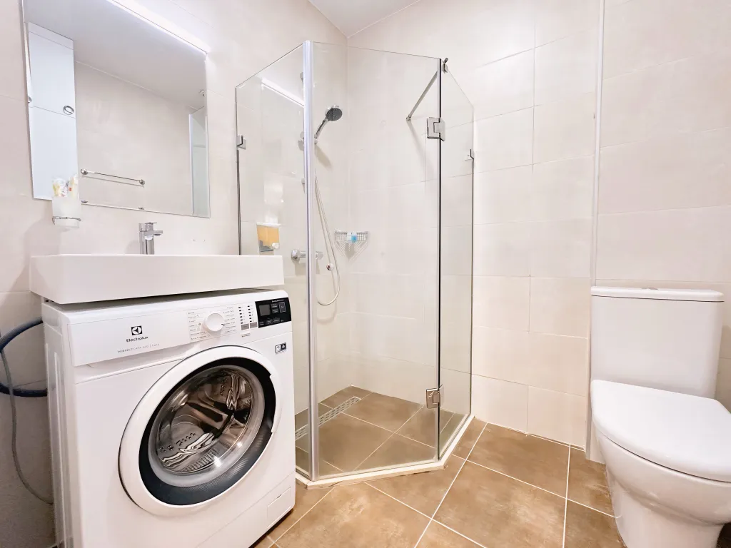 Квартира Романтичная студия, бассейн и парковка, white sails — Батуми