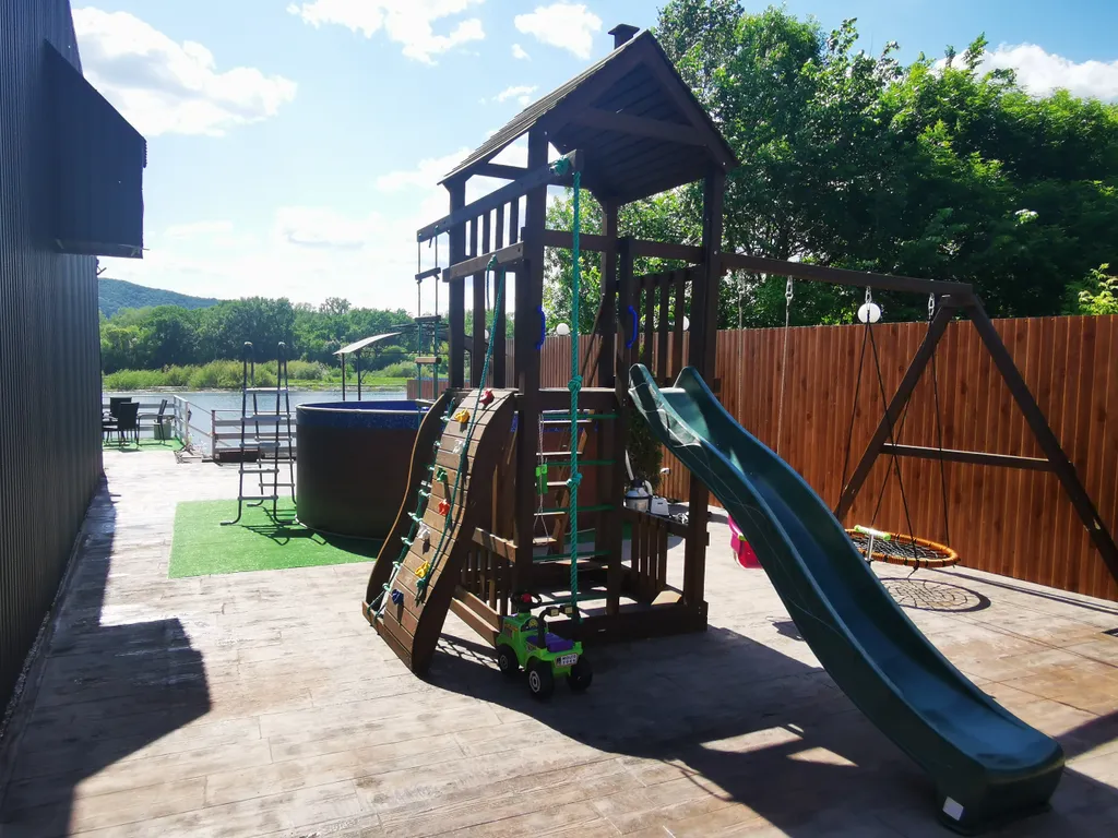 Коттедж на берегу Волги