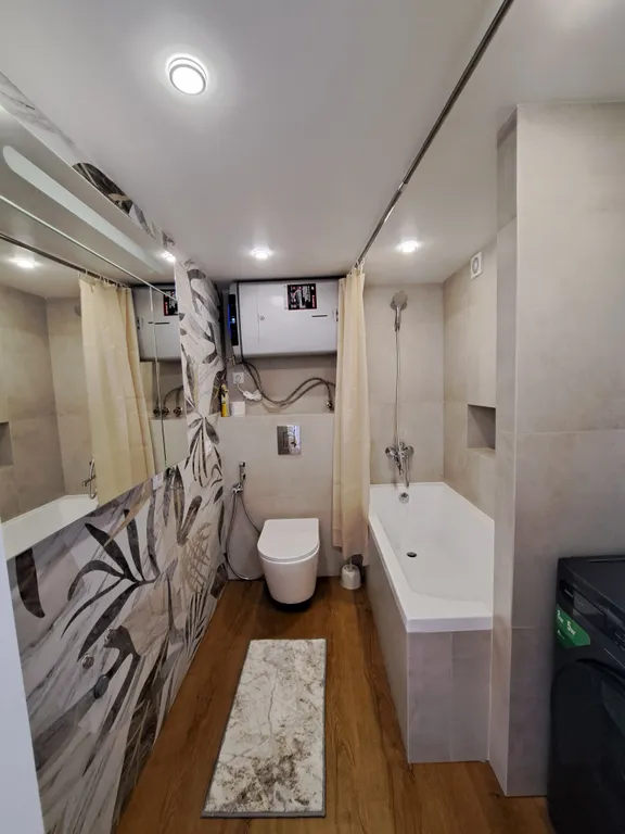 Квартира Квартира Просторная студия с новым ремонтом — Сириус