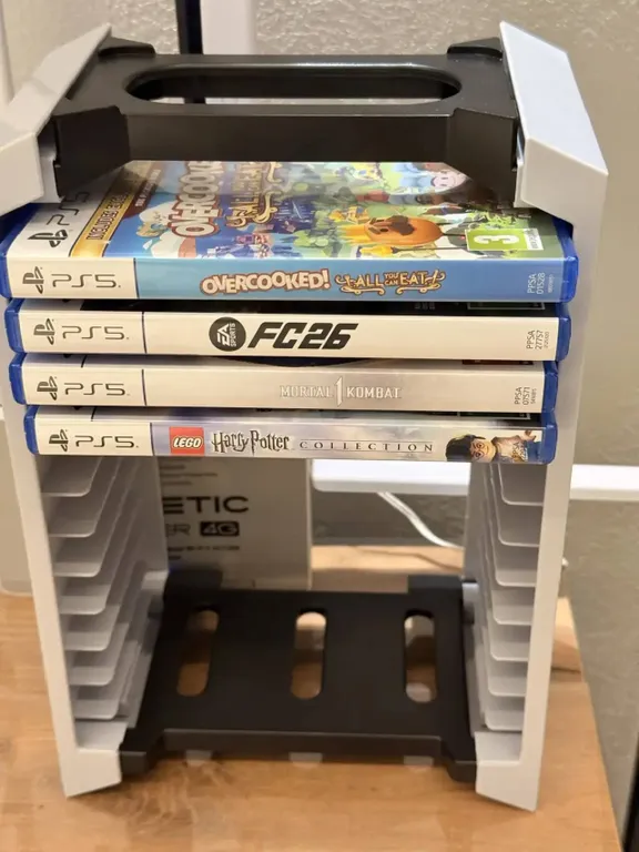 Премиальный дом с видом на лес и пруд в поселке года Ели estate