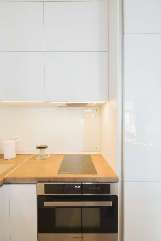 Студия с лучшим видом на море