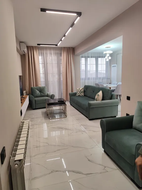 Солнечная уютная квартира в центре