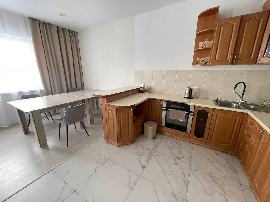 Уютный двухэтажный дом в черте города для отдыха и работы