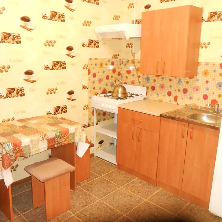 Квартира Мебелированные комнаты — аренда посуточно в Ейск