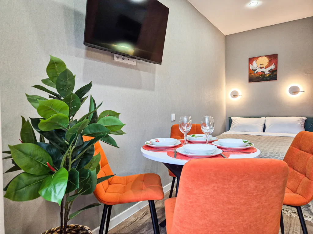 Студия с видом на реку