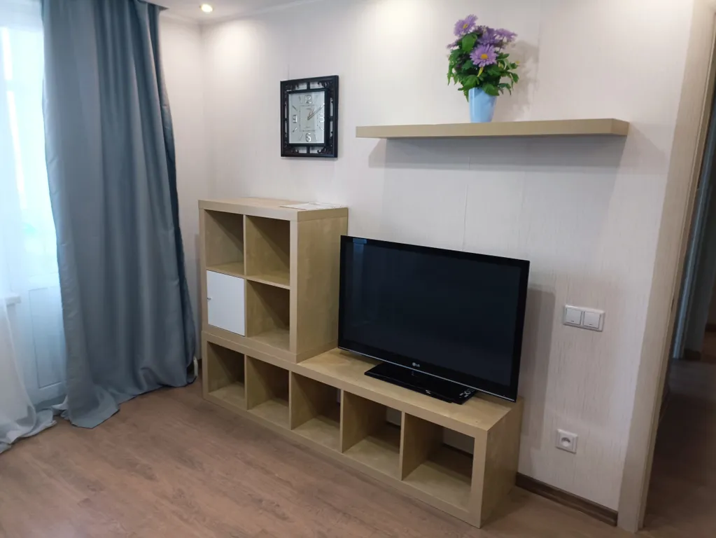 Двухкомнатная квартира с красивым видом на город