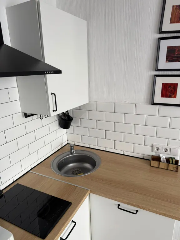 Уютная студия с хорошим евроремонтом