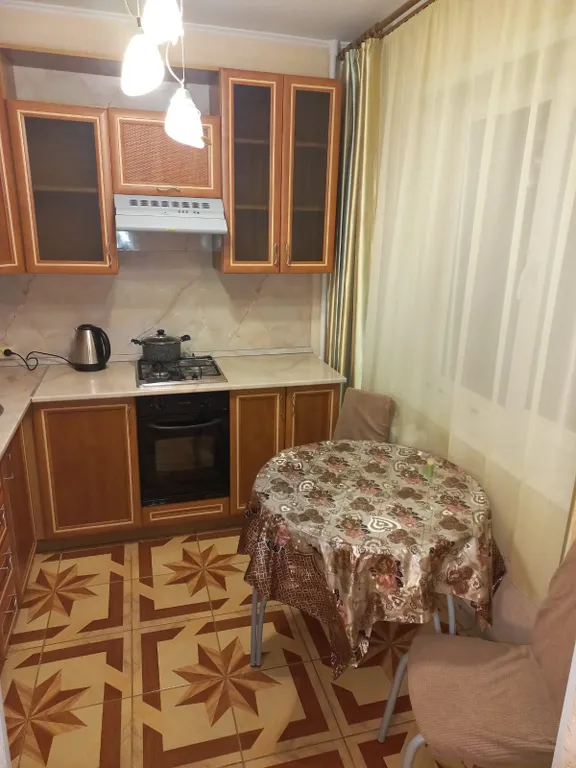 Теплая и солнечная квартира