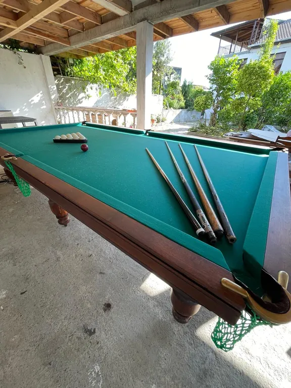 Семейный номер с видом на сад и на горы