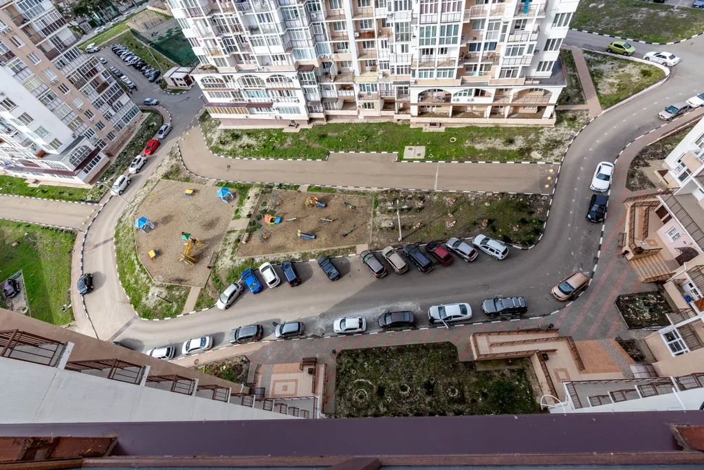 Квартира Двухкомнатная квартира класса комфорт с панорамным остеклением ветер гор — Геленджик