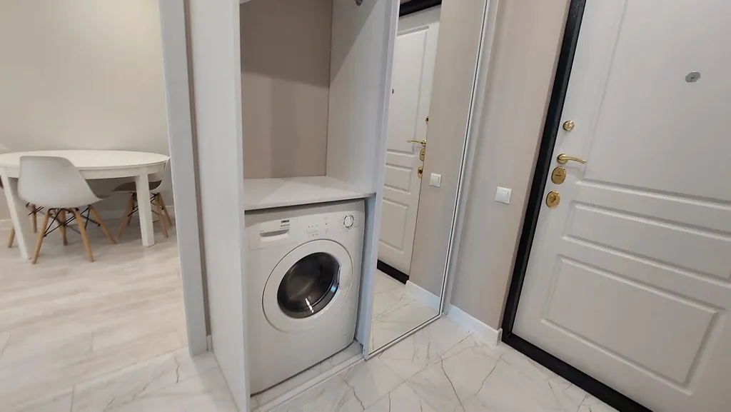 Двухкомнатная с джакузи