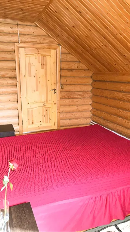 Коттедж Коттедж Гостевой комплекс в лесу около озера — Шемордан