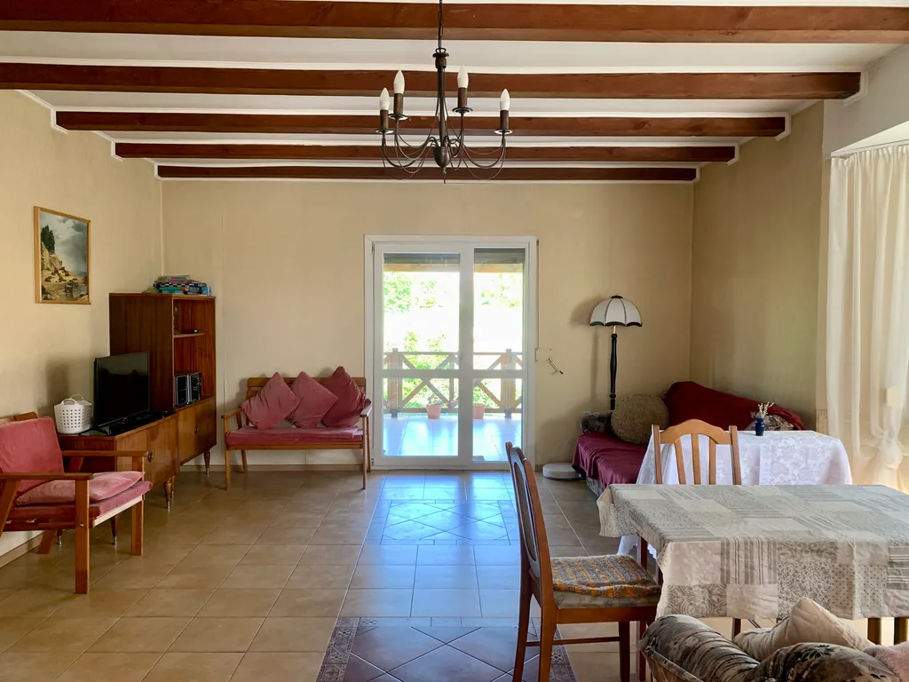 Уютный дом в 250 метрах от моря