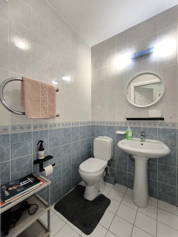 Перекрёсток четырёх дорог. Твой пятый - к дивану