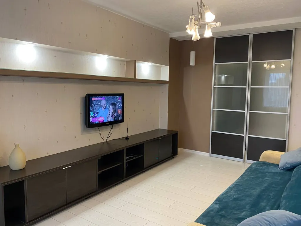 Стильная 3к квартира рядом с ЖД вокзалом