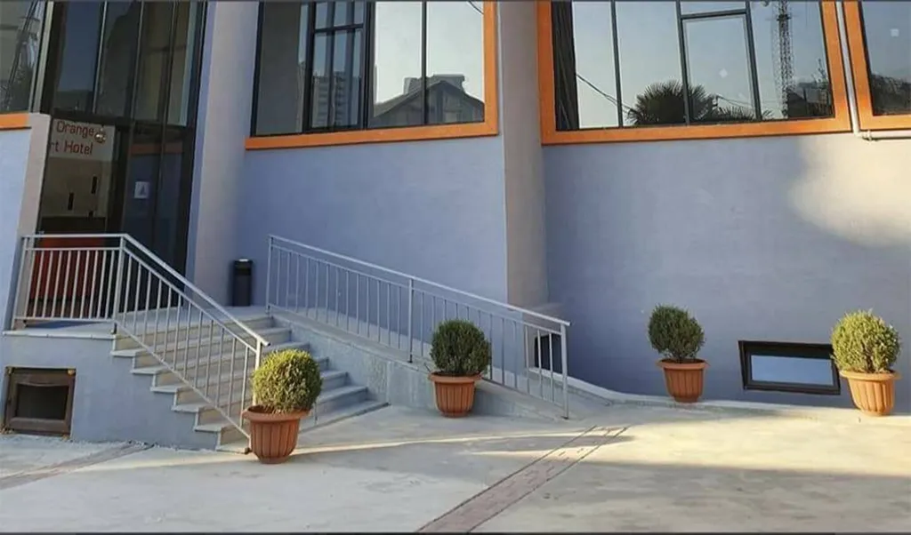 Яркая студия в Next Orange