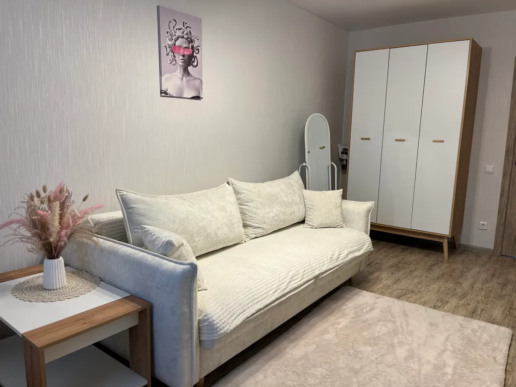 Двухкомнатная квартира в спальном районе