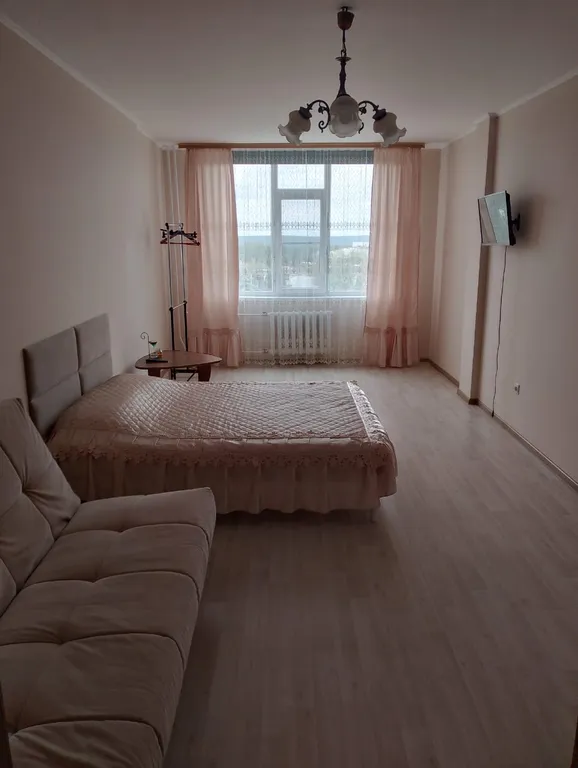 Квартира в новом доме с охраняемой стоянкой