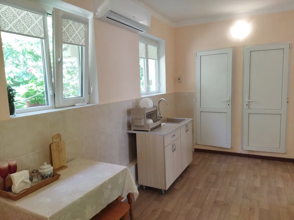 Коттедж Домик в Красном Раю — Изобильное