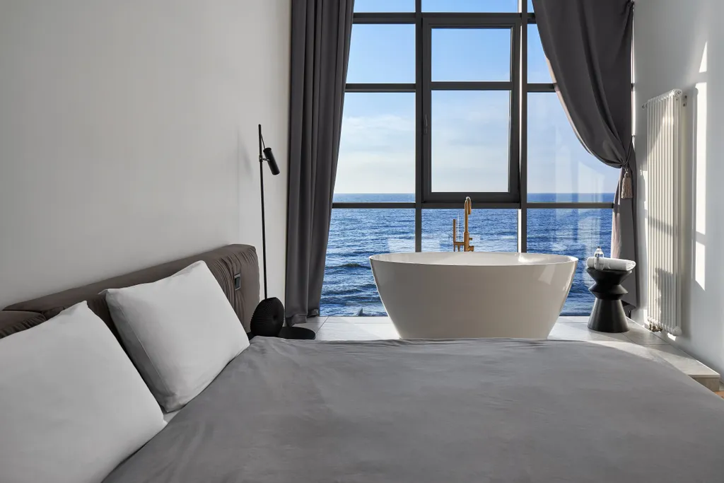 Eleven Aparts с лучшим видом на море!