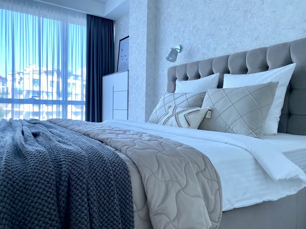 Евро-трехкомнатная в жк Ришелье Шато с бассейном