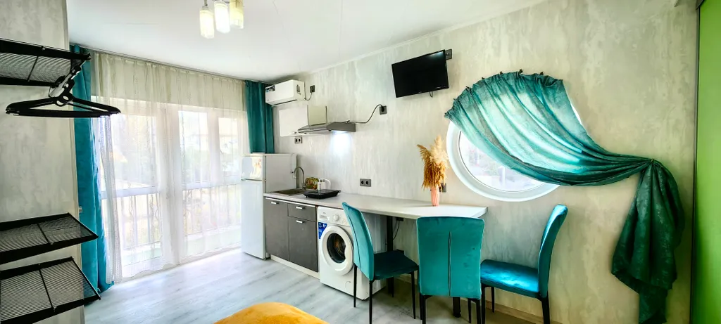 Квартира Квартира Двухкомнатный с кухней, стиралкой, балконом, кондиционером — Судак